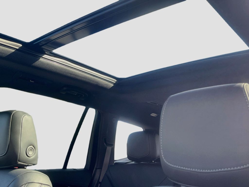Used 2025 Silver Cadillac Premium Luxury image 23