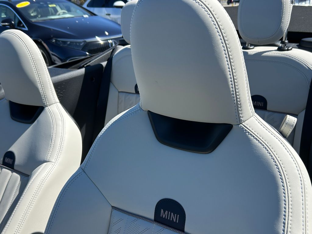 Thumbnail: 2026 MINI Cooper - 14