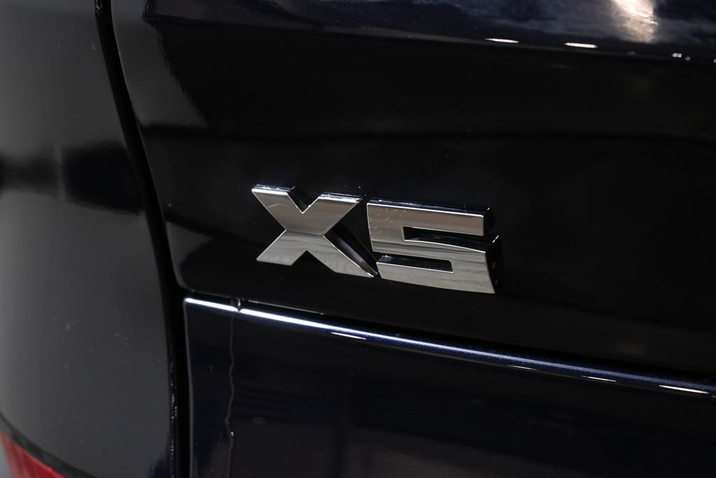 Thumbnail: 2026 BMW X5 - 32