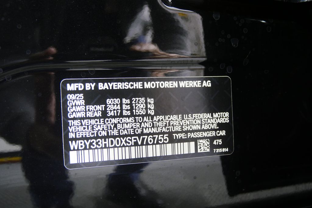 Thumbnail: 2025 BMW i4 - 28