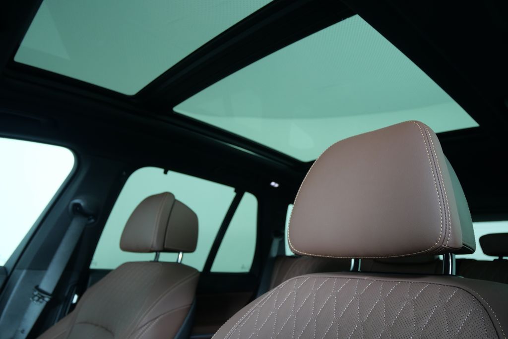 2024 BMW X5 xDrive40i 11