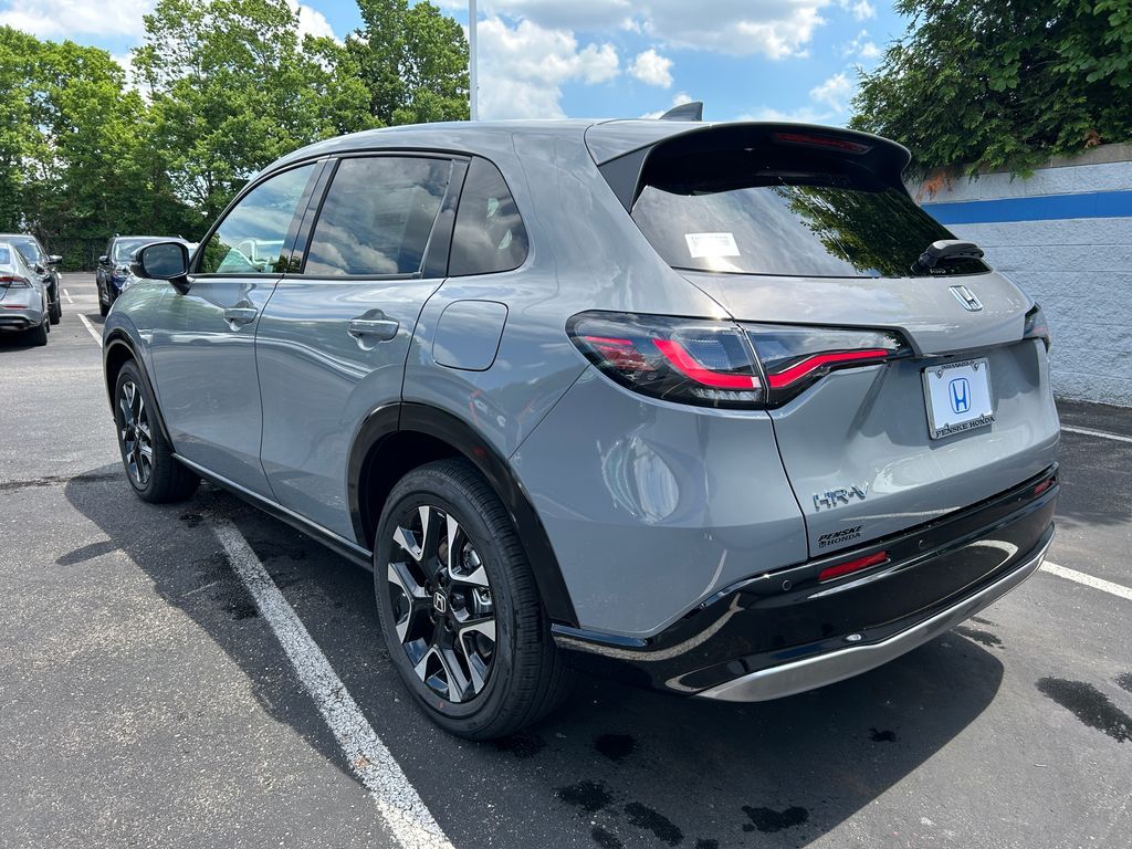 Thumbnail: 2027 Honda HR-V - 3