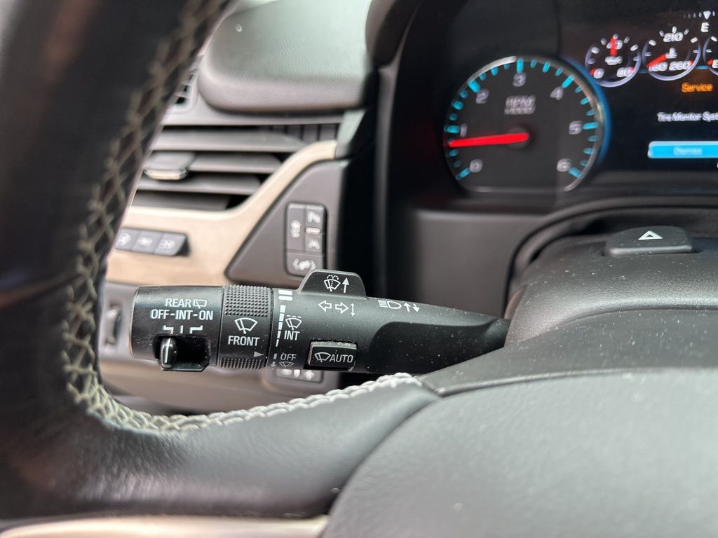 Used Car 2018 Gmc Yukon Xl  Denali For Sale Under $35,000 In Austin, Texas