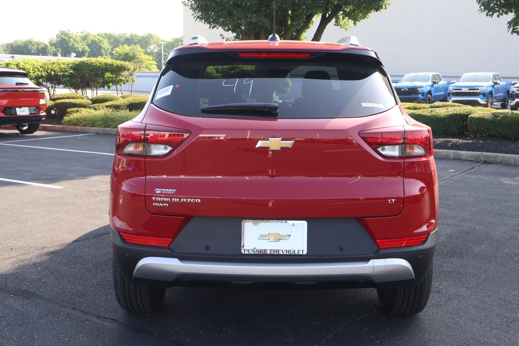 Thumbnail: 2026 Chevrolet TrailBlazer - 6