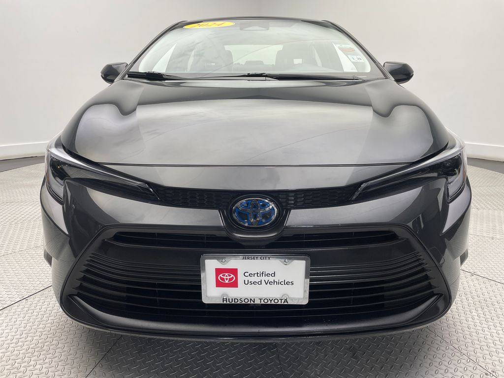 2024 Toyota Corolla LE 2