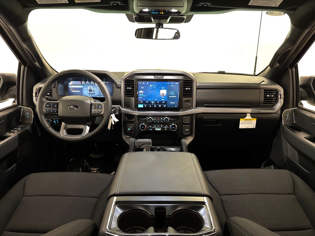 New 2026 White Ford XLT image 4