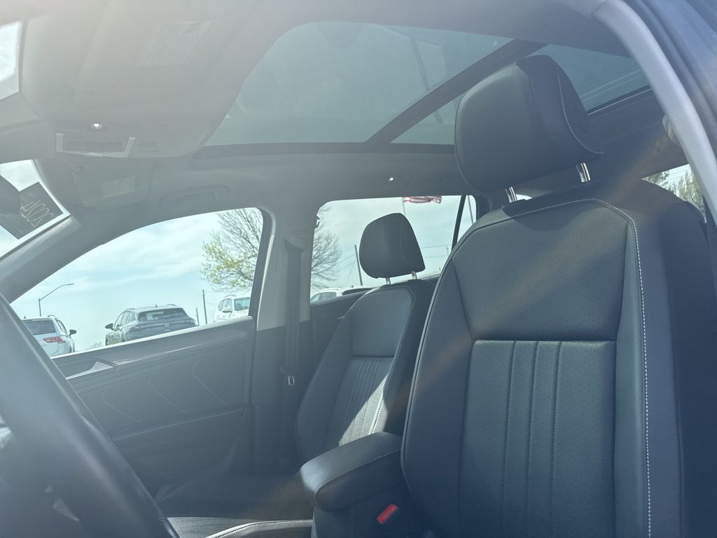 2024 Volkswagen Tiguan 2.0T SE Black at Sutliff Volkswagen