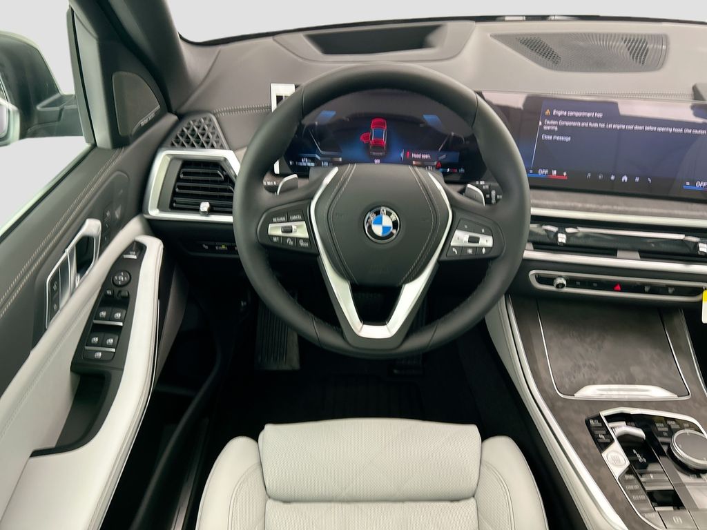 Thumbnail: 2026 BMW X5 - 10