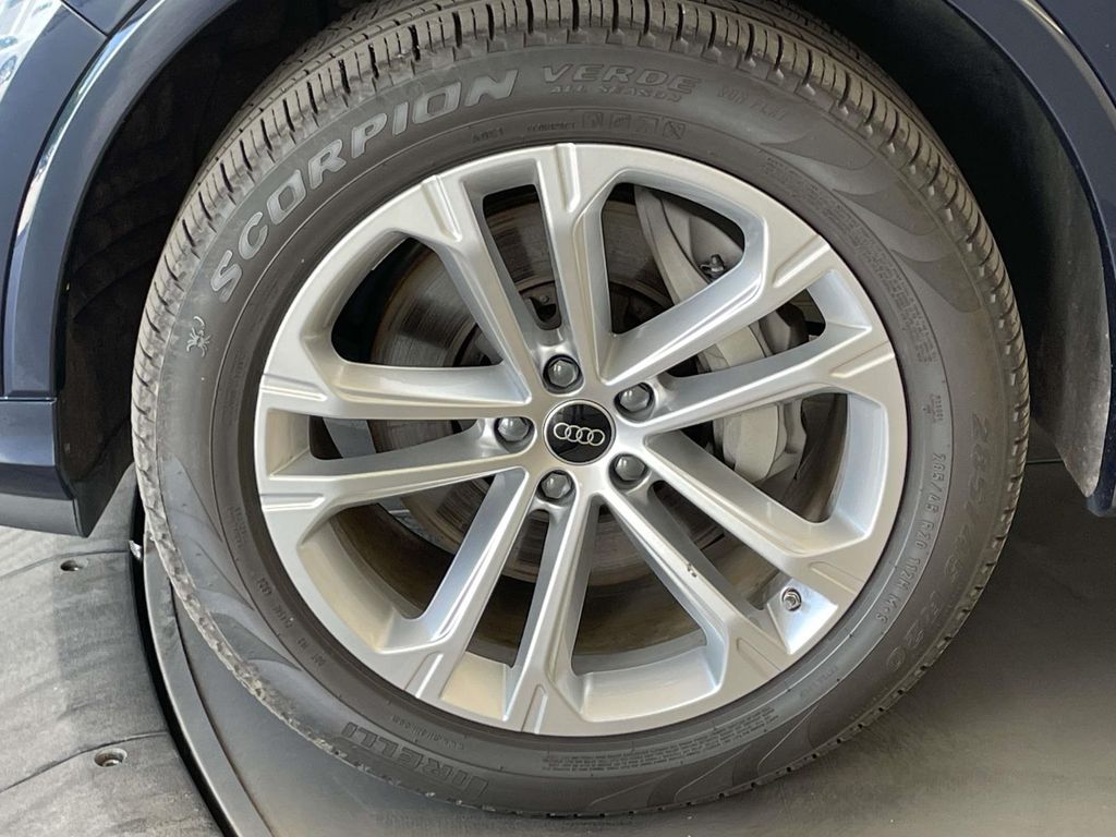 2025 Audi Q7 45 Premium Plus Blue at Audi Porsche Sewickley