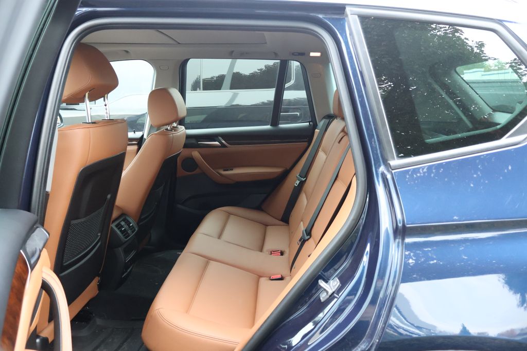 Thumbnail: 2017 BMW X3 - 31