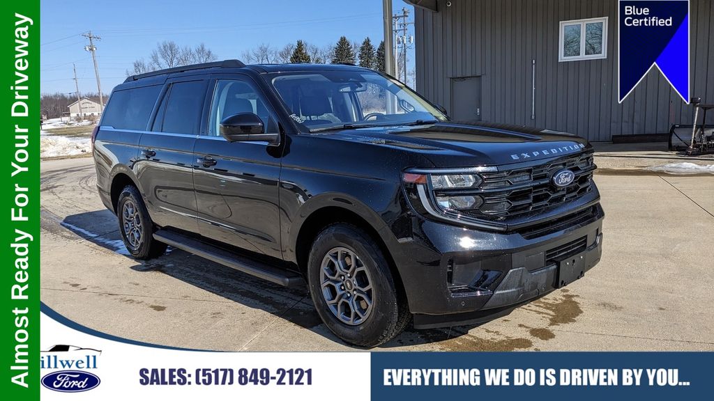 2025 Ford Expedition MAX Active 4WD