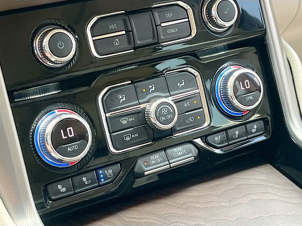 2022 GMC Yukon Denali Green at Wharton Ford