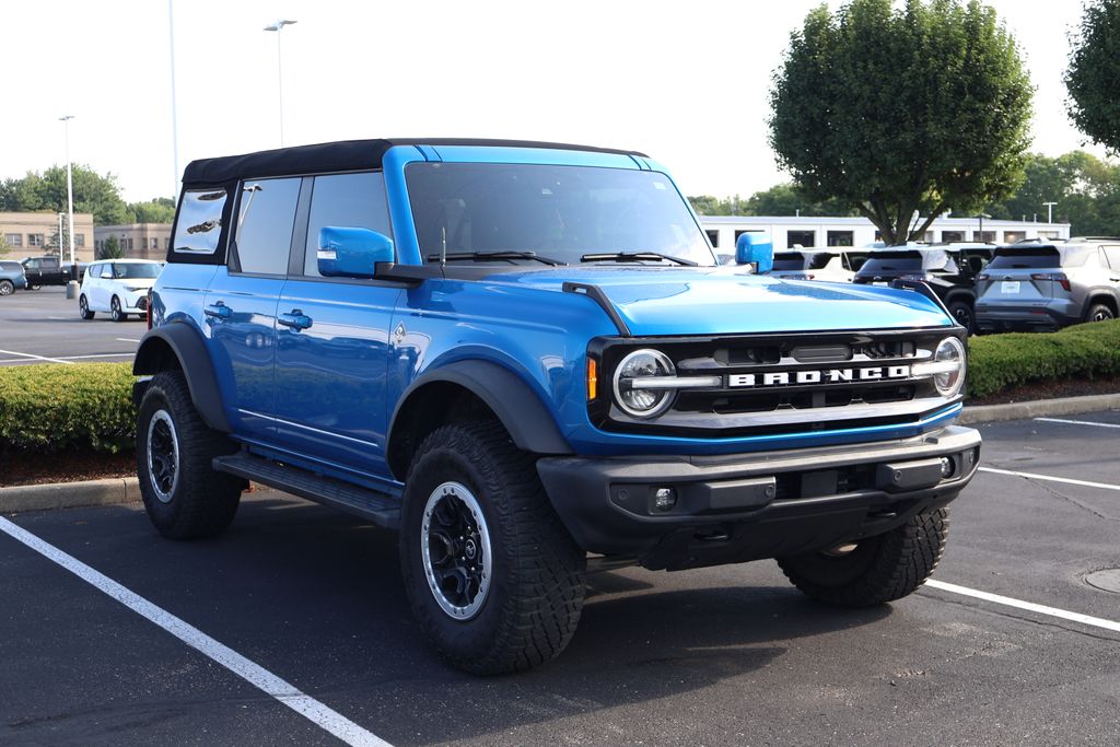 Thumbnail: 2023 Ford Bronco - 3