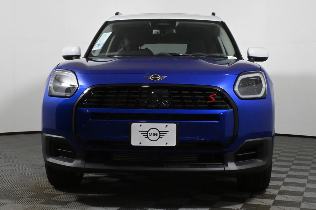 2025 MINI Cooper Countryman Base 10