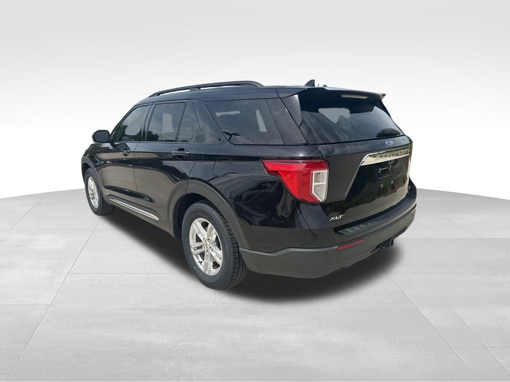 2020 Agate Black Metallic Ford Explorer XLT RWD SUV
