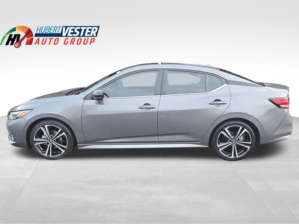 2023 Nissan Sentra SR's photo