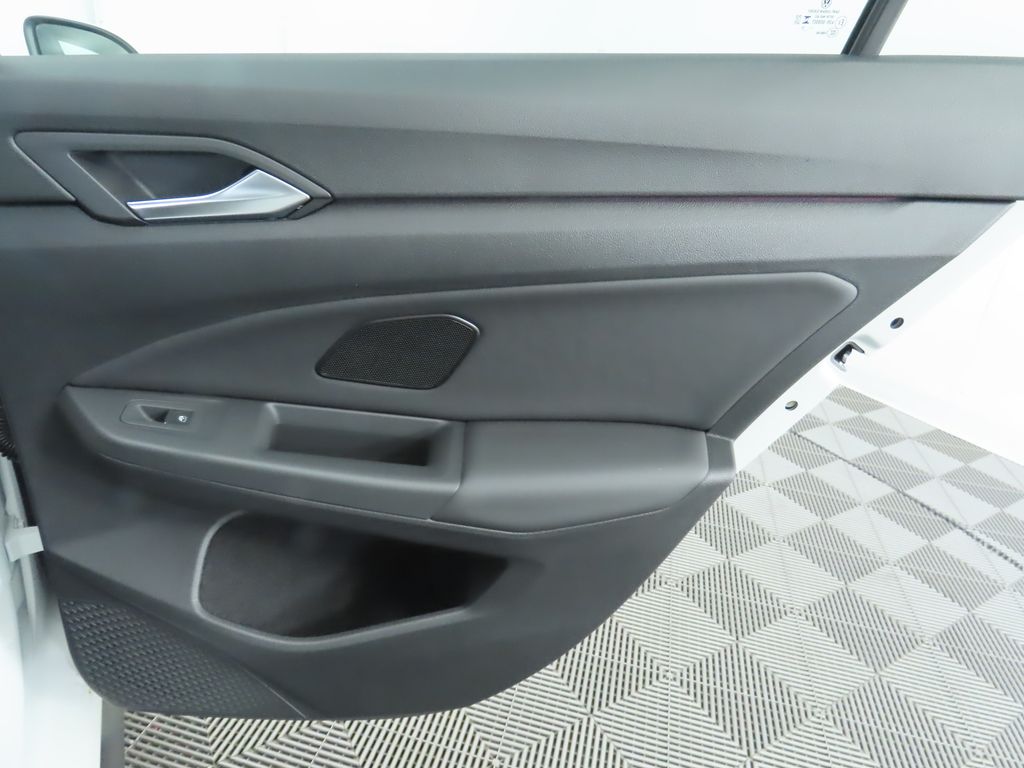 Thumbnail: 2025 Volkswagen Golf - 28
