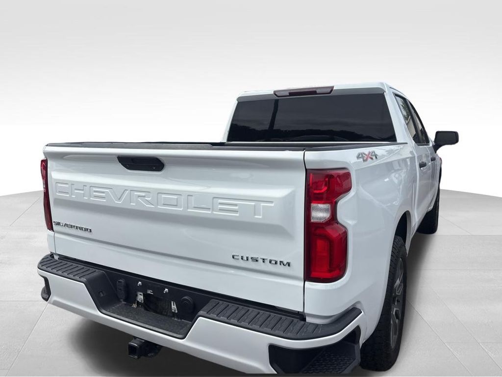 Certified Used 2021 White Chevrolet Custom image 12
