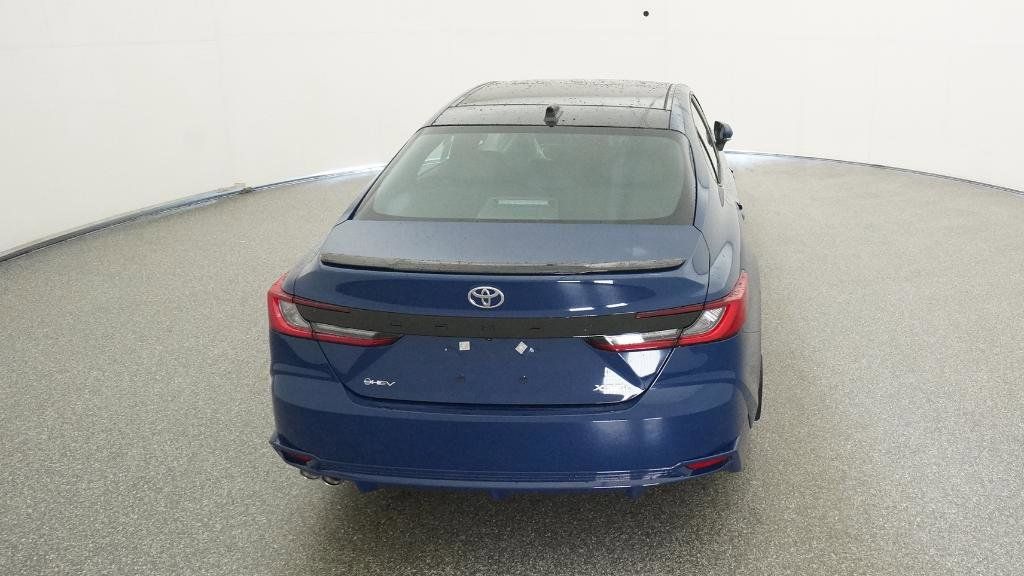 Thumbnail: 2025 Toyota Camry - 23
