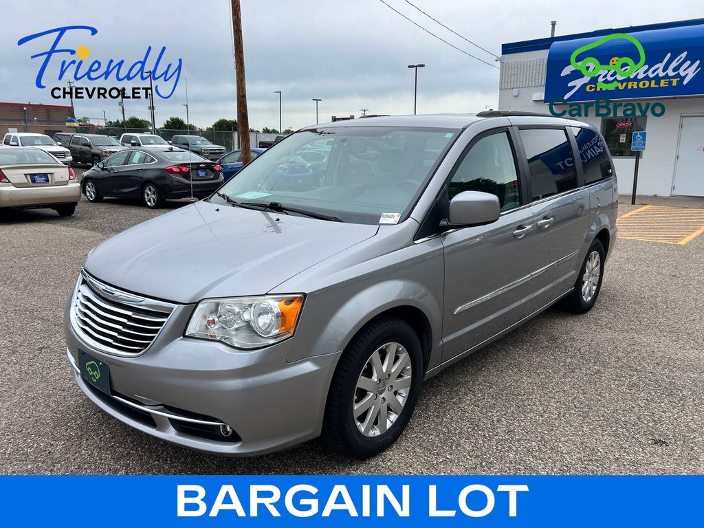 Billet Silver Metallic Clearcoat 2016 Chrysler Town & Country Minivan Front-Wheel Drive 6-Speed Automatic