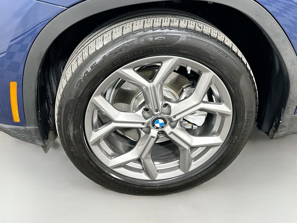 Thumbnail: 2022 BMW X3 - 31