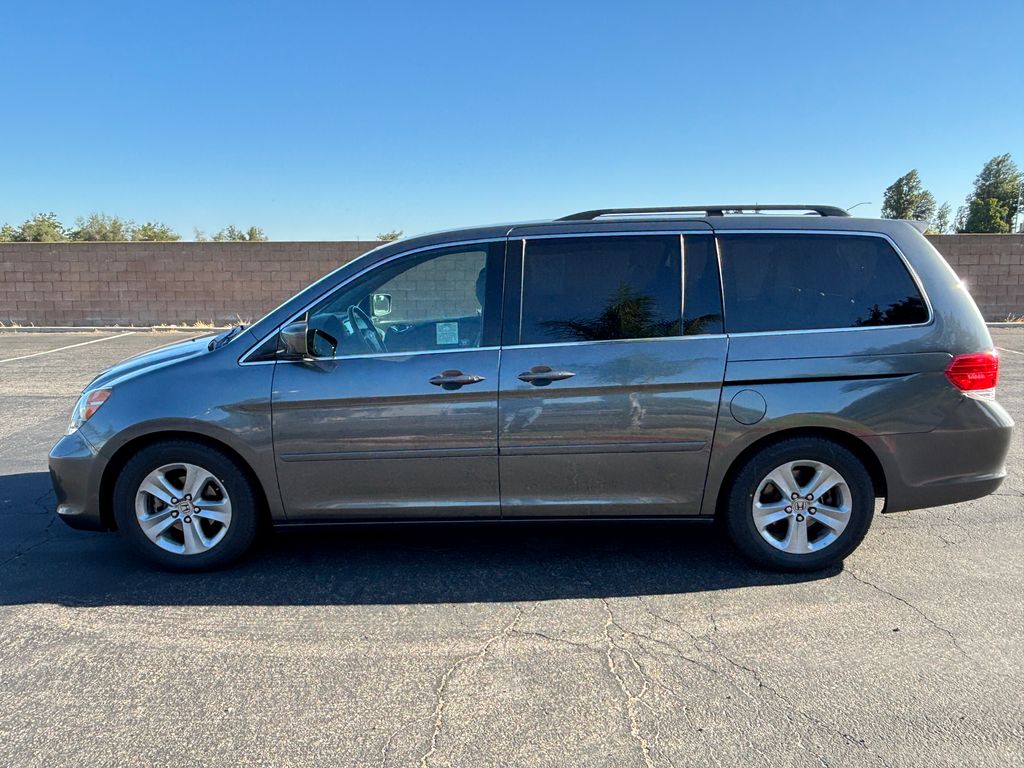 Thumbnail: 2010 Honda Odyssey - 8