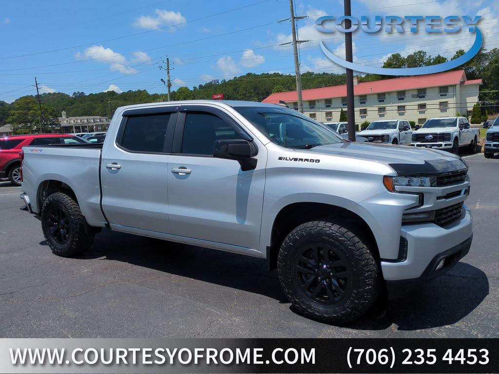 Silver Ice Metallic 2019 Chevrolet Silverado 1500 Pickup Truck Four-Wheel Drive 8-Speed Automatic