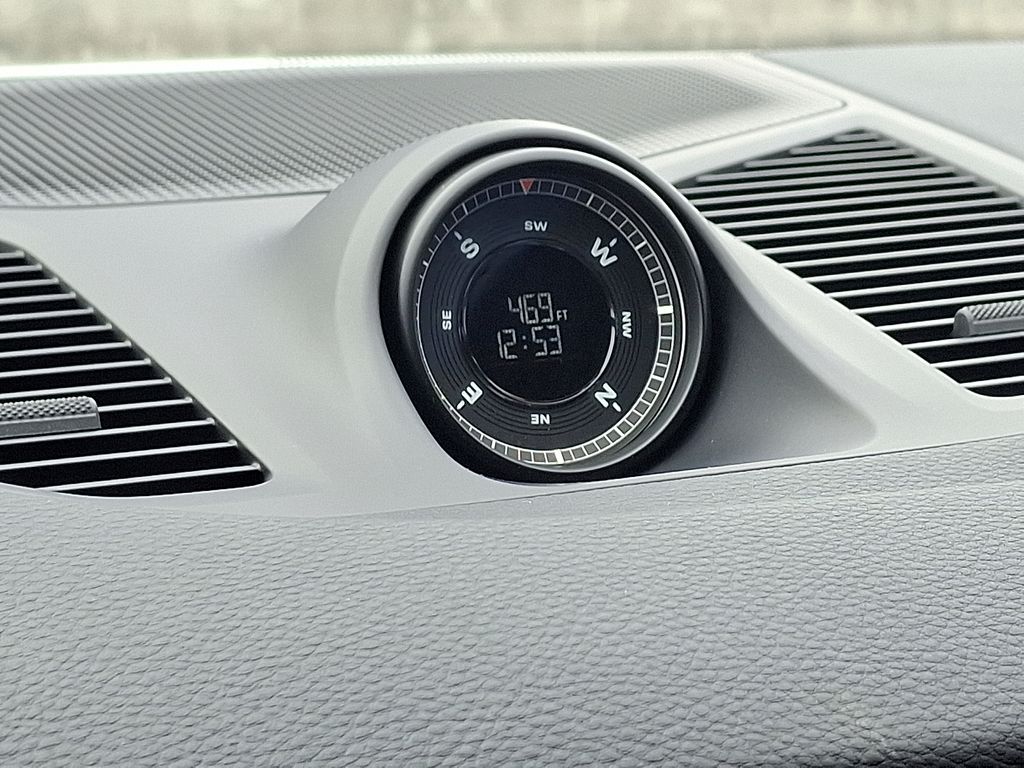 Thumbnail: 2025 Porsche  - 27