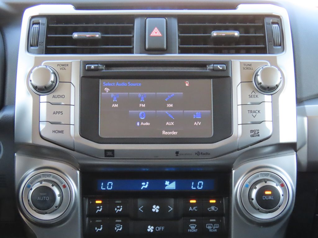2015 Toyota 4Runner Limited 14