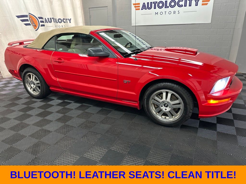 Torch Red Clearcoat 2006 Ford Mustang Convertible Rear-Wheel Drive 5-Speed Automatic Overdrive