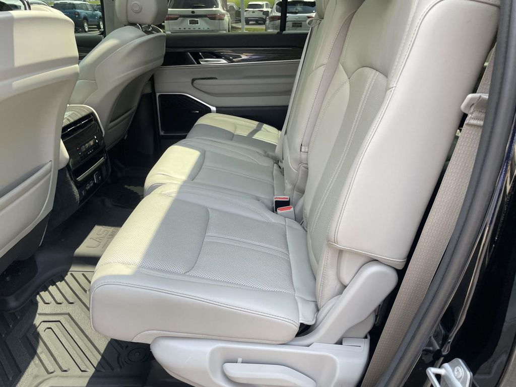 Used 2022 Jeep Wagoneer SUV