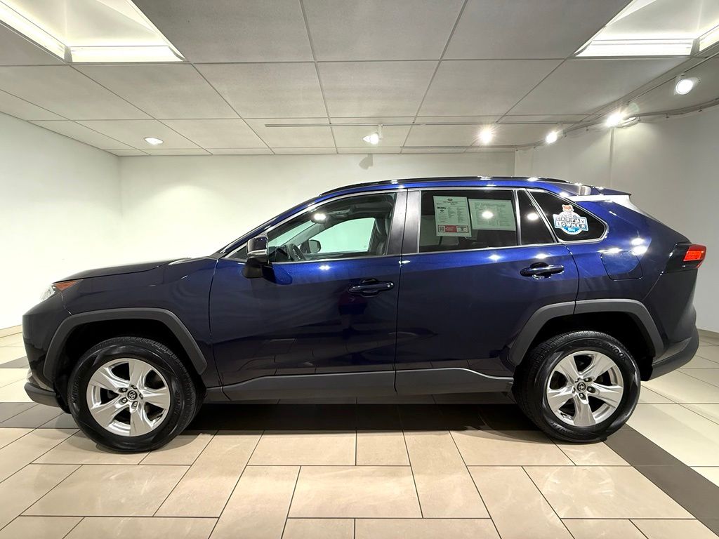 Thumbnail: 2020 Toyota RAV4 - 2