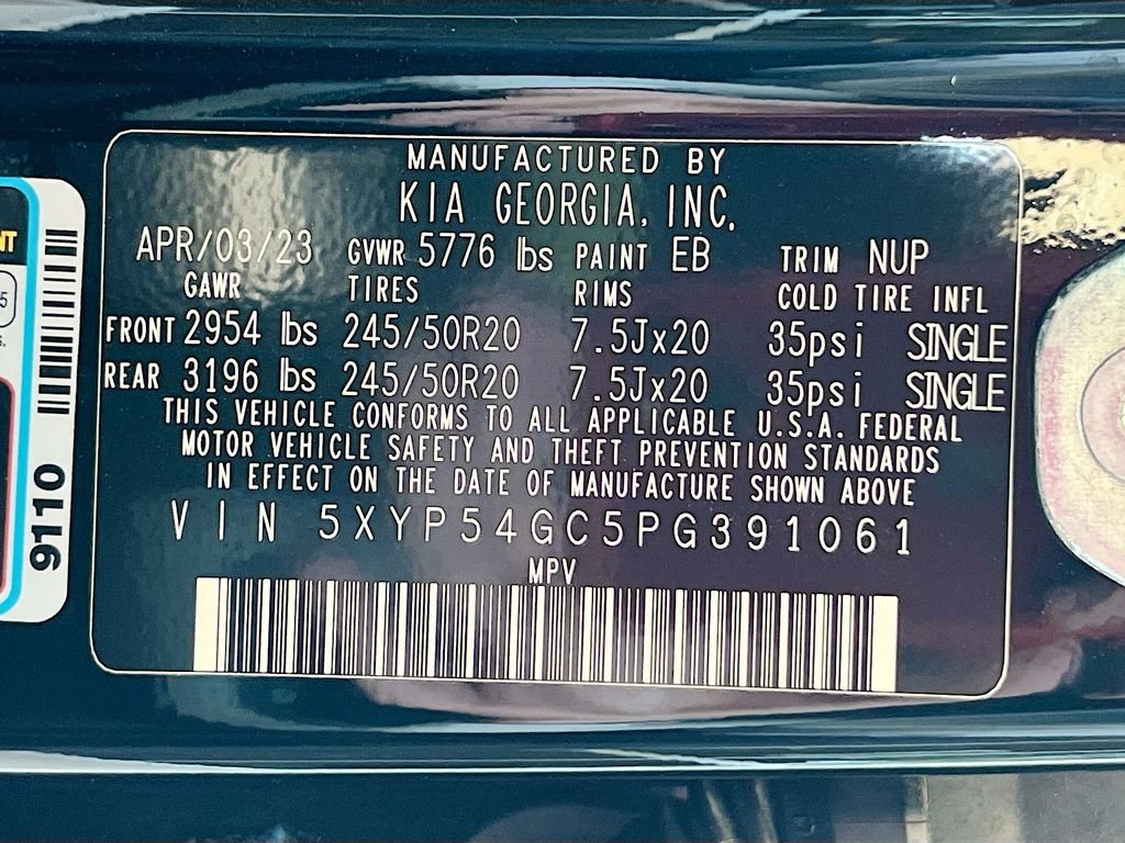 Used 2023 Black Kia SX image 35