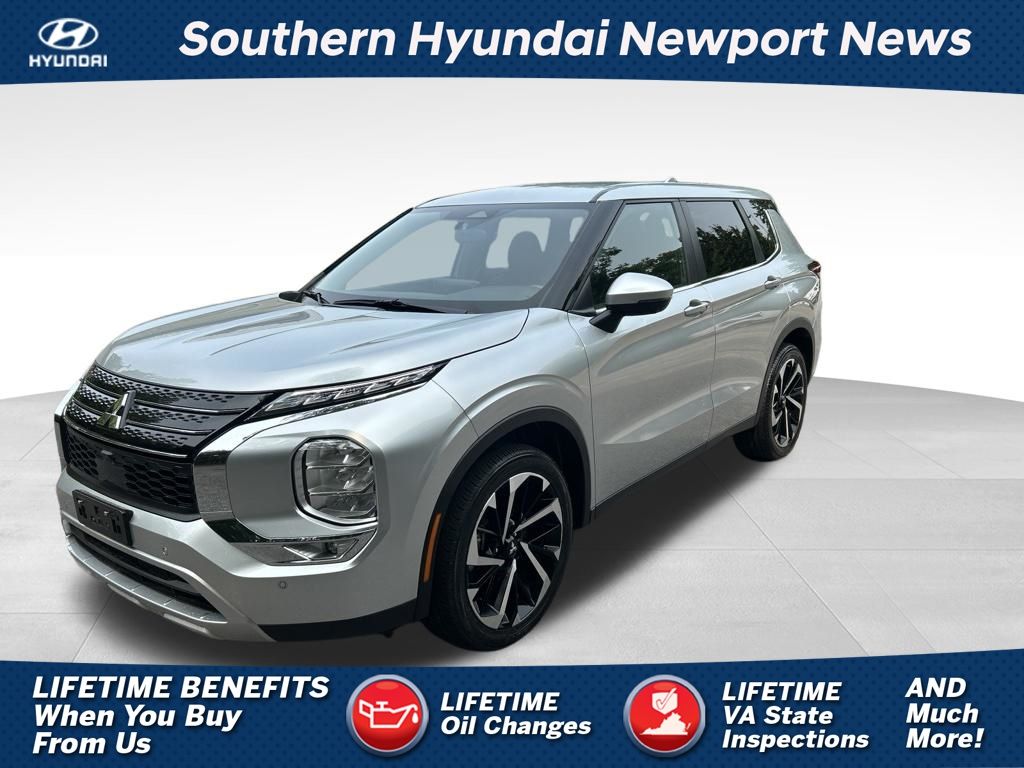 2024 Mitsubishi Outlander SE