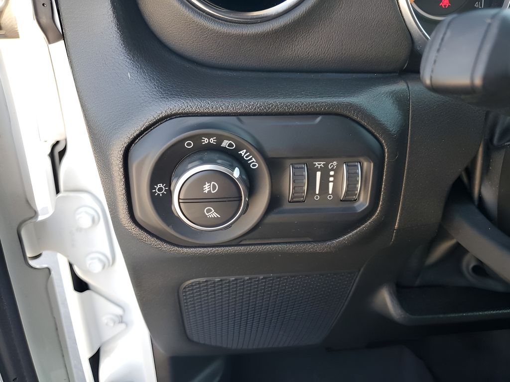 Used Car 2022 Jeep Gladiator  High Altitude For Sale Under $40,000 In Austin, Texas