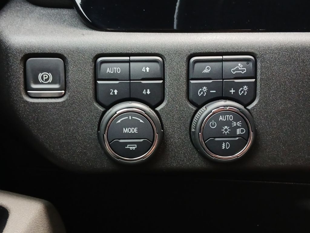 Used Car 2025 Chevrolet Silverado 2500hd  4wd Crew Cab 159 Zr2 For Sale Under $80,000 In Austin, Texas