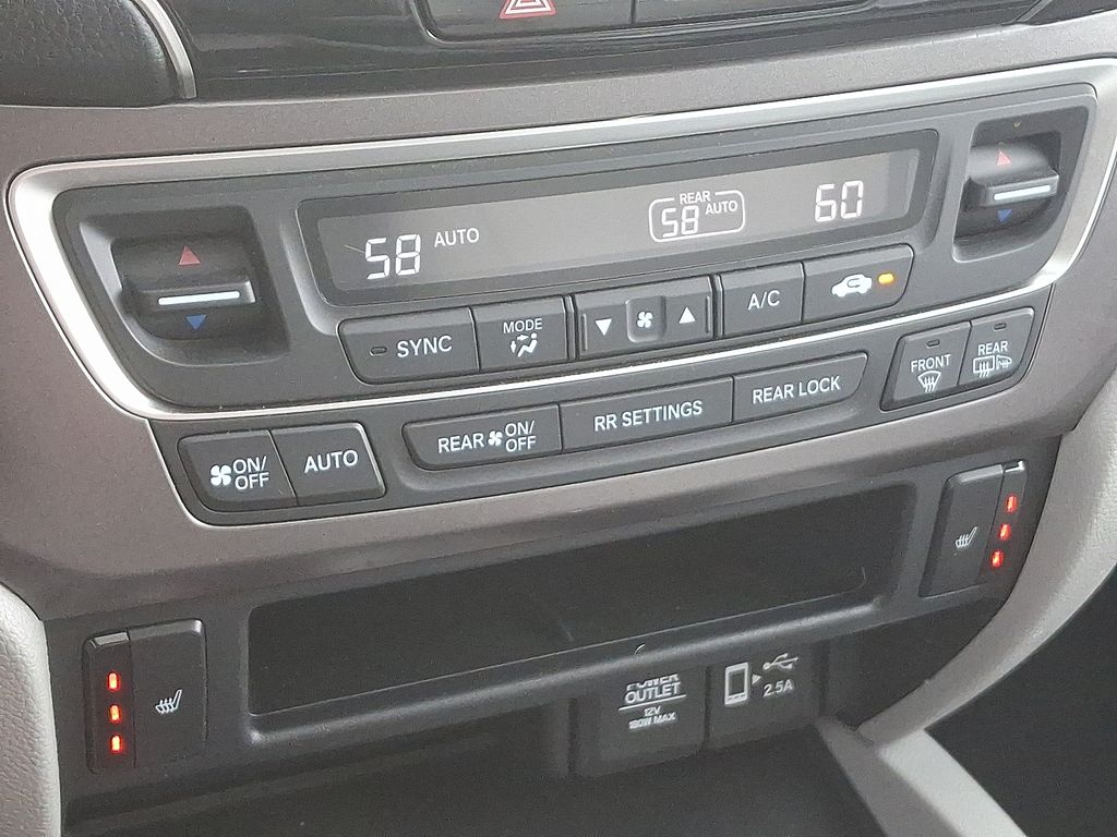 2021 Honda Pilot EX-L 17