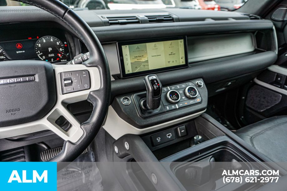 Used 2024 Black Land Rover S image 31