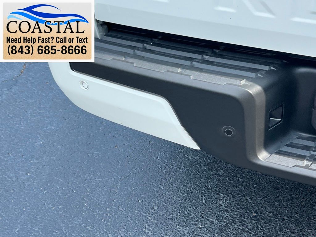 2025 Nissan Frontier SV White at Lugoff Nissan