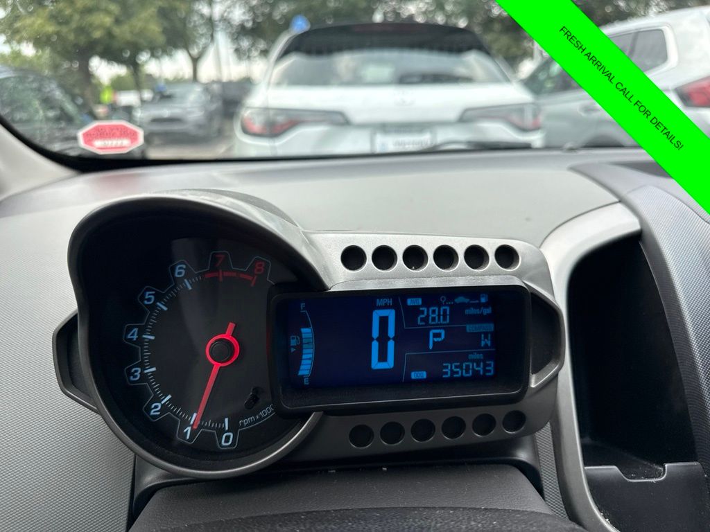 Used 2013 Silver Chevrolet LT image 20