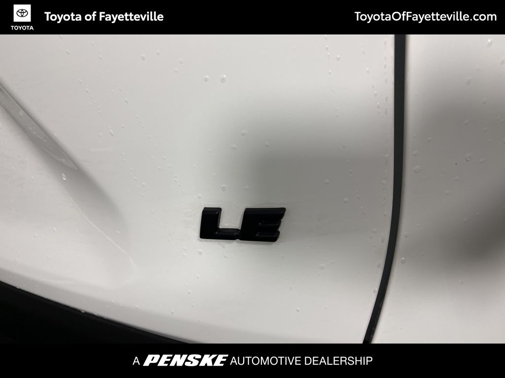 Thumbnail: 2025 Toyota RAV4 - 15