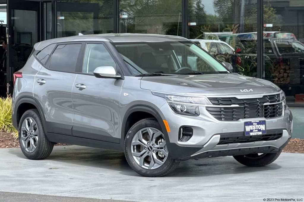 new 2026 Kia Seltos car, priced at $26,335