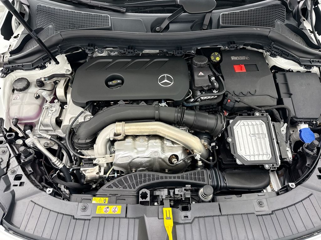 Thumbnail: 2026 Mercedes-Benz GLA - 27