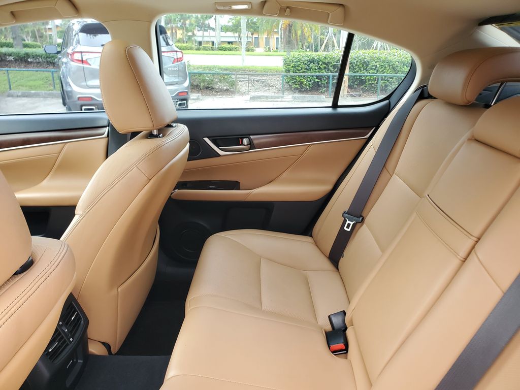 2015 Lexus GS - $14,088