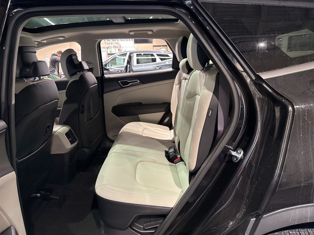 New 2026 Black Kia EX image 21