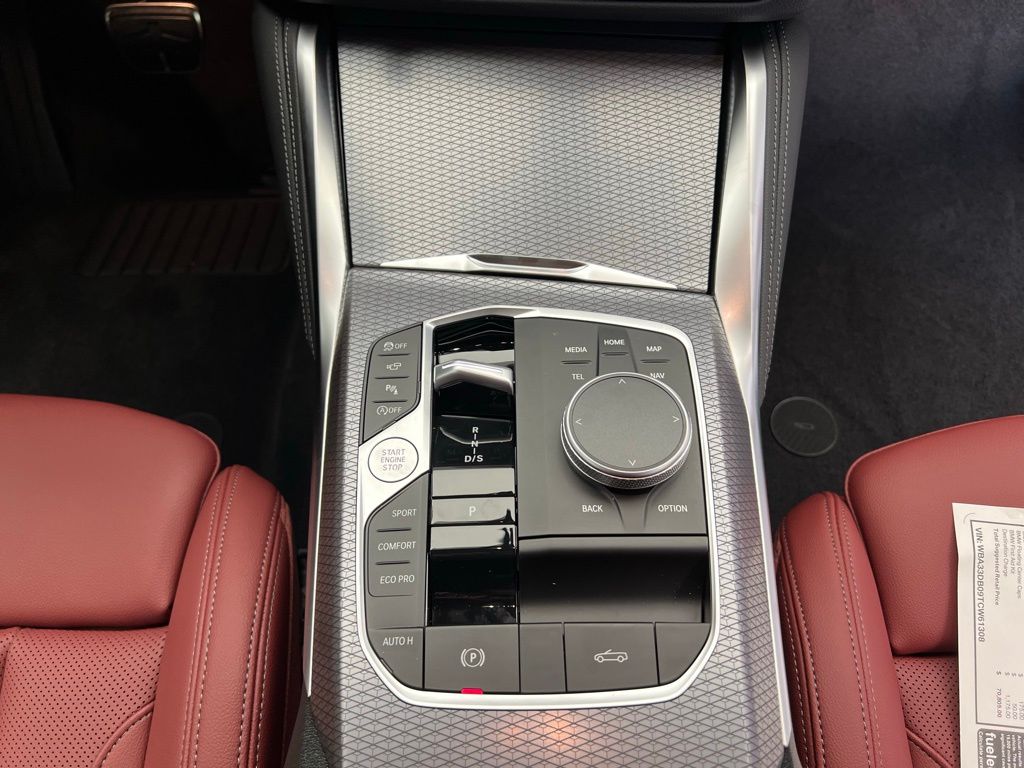 Thumbnail: 2026 BMW 4 Series - 16