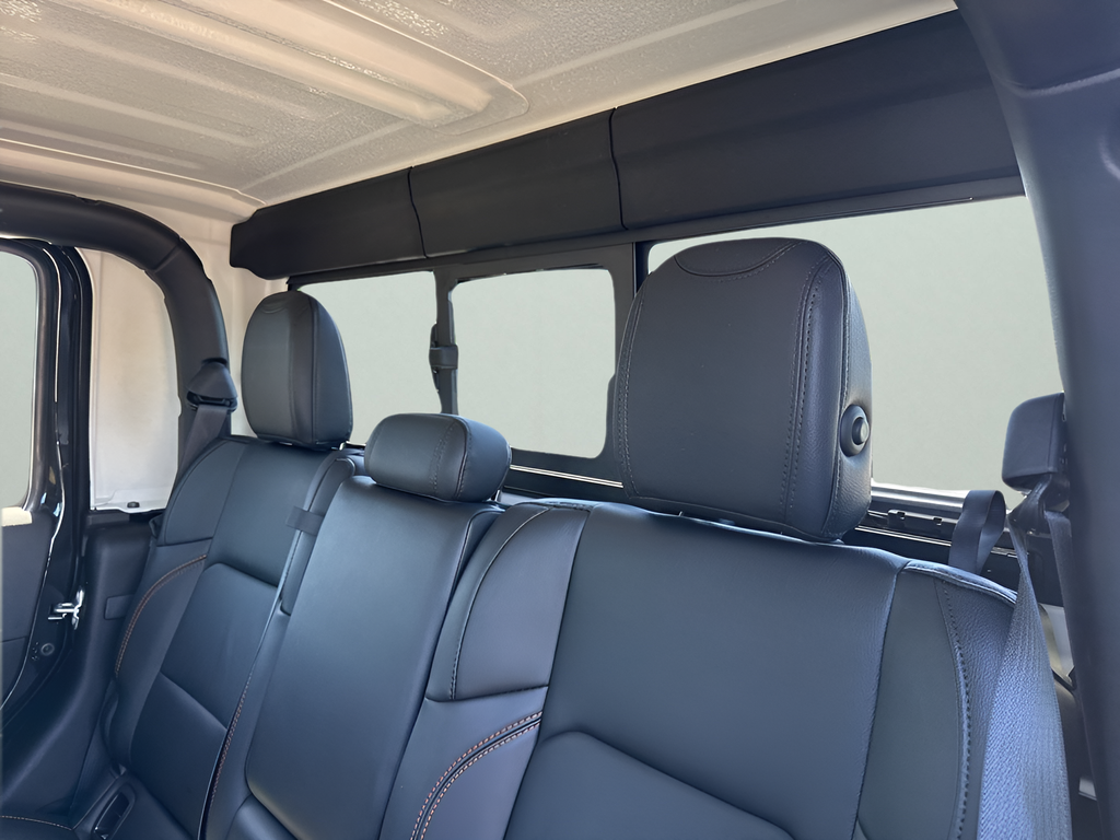 Used Car 2023 Jeep Gladiator  Mojave For Sale Under $40,000 In Austin, Texas