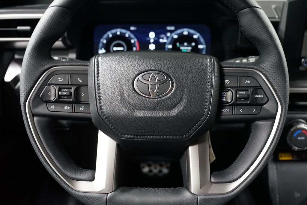 Thumbnail: 2025 Toyota 4Runner - 13