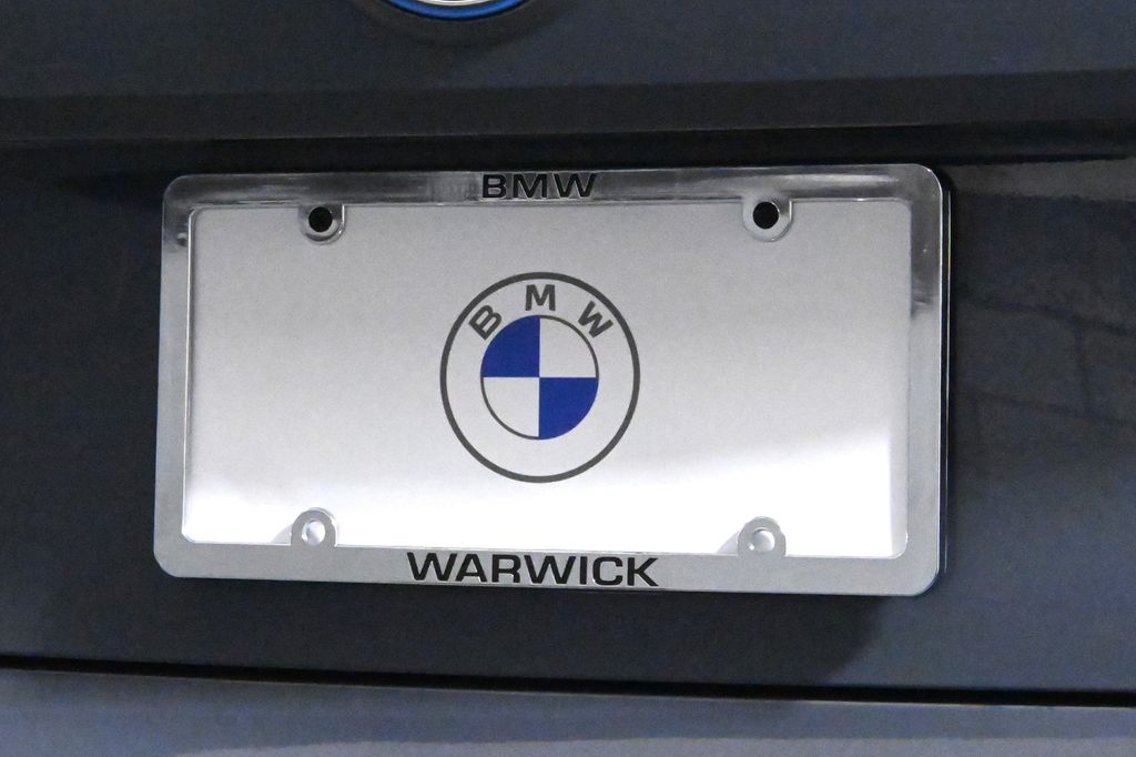 Thumbnail: 2025 BMW iX - 14