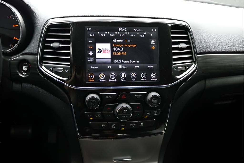 Used Car 2022 Jeep Grand Cherokee Wk  Laredo X For Sale Under $30,000 In Austin, Texas